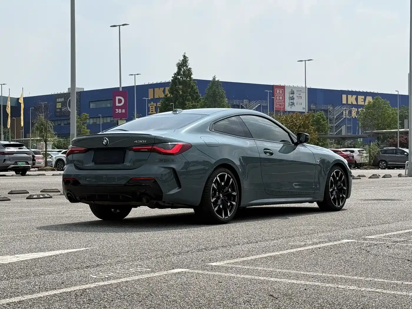 BMW 4 Series 2024 430i M Sport Shadow Edition фото 6