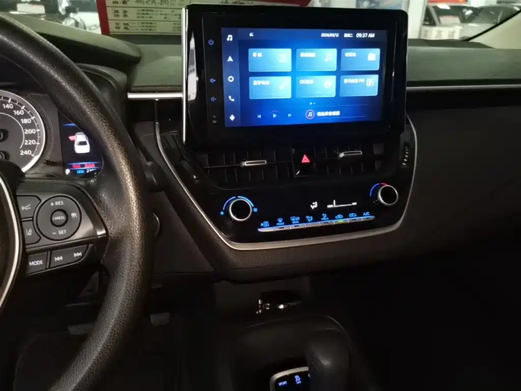Toyota Corolla 2021 1.2T S-CVT Elite PLUS Edition фото 13