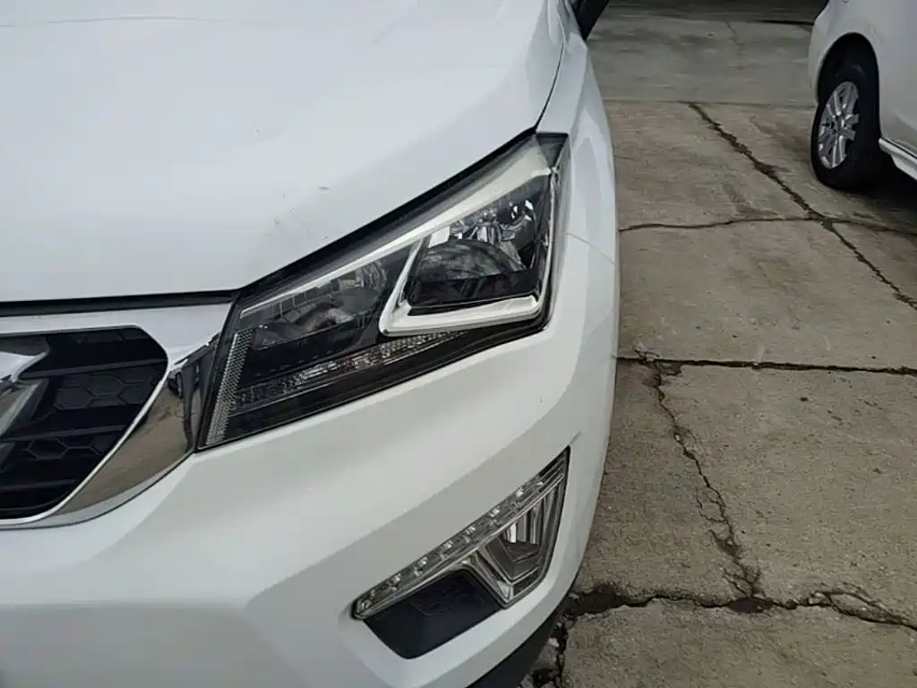 Changan CS15 2016 2016 1.5L Automatic Fashion