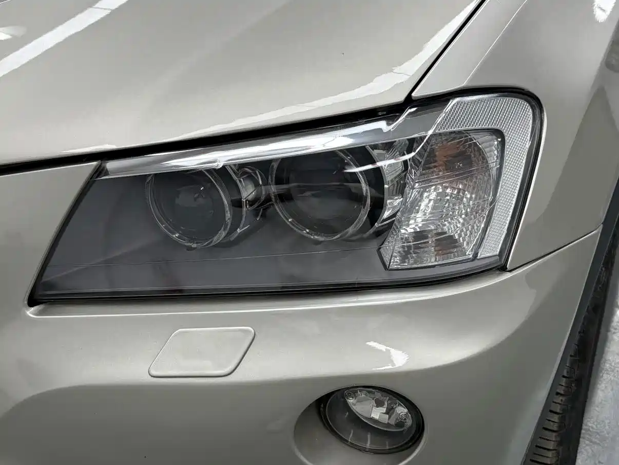 صورة 10 - BMW X3 (Import)