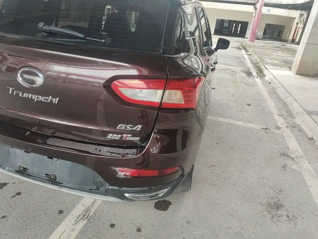 GAC Trumpchi Trumpchi GS4 2015 200T G-DCT Elite Edition фото 8