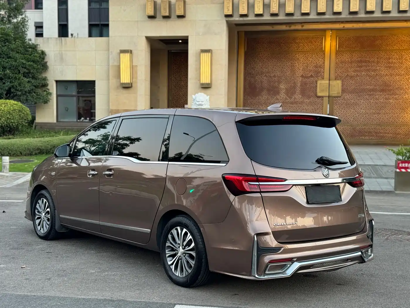 Buick GL8 2020 Land Business Class 652T Premium фото 17
