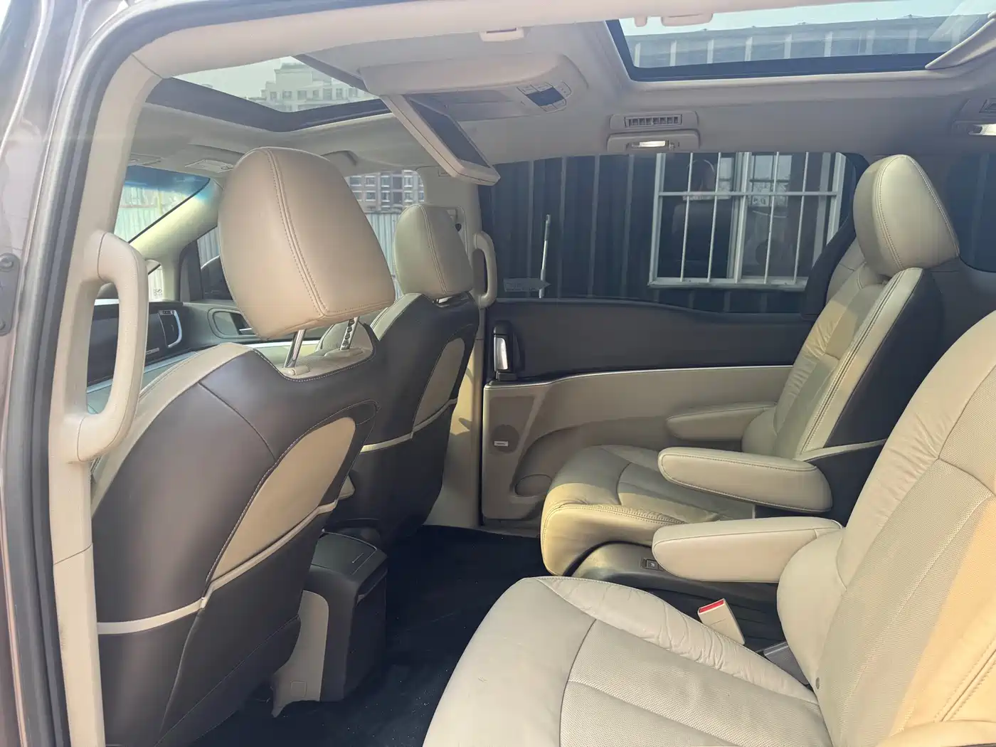 Buick GL8 2013 3.0L XT Luxury Business Flagship Edition фото 7