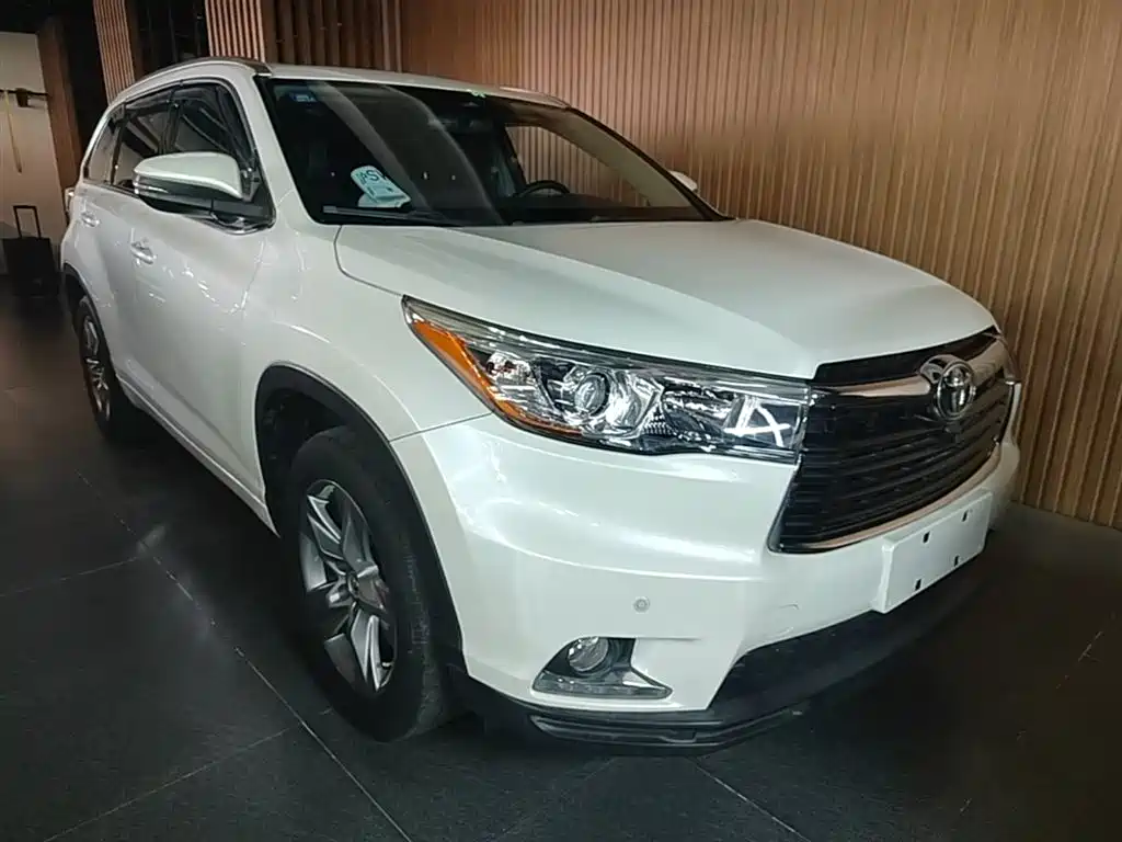 Toyota Highlander 2015 2.0T AWD Luxury Edition 7-seater фото 4