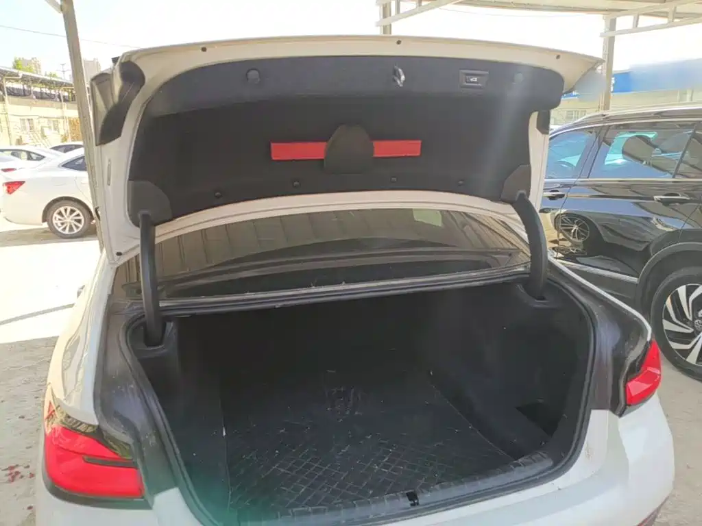 BMW 5 Series (Import) 2023 2022 Model Second Facelift 525i M Sport Package