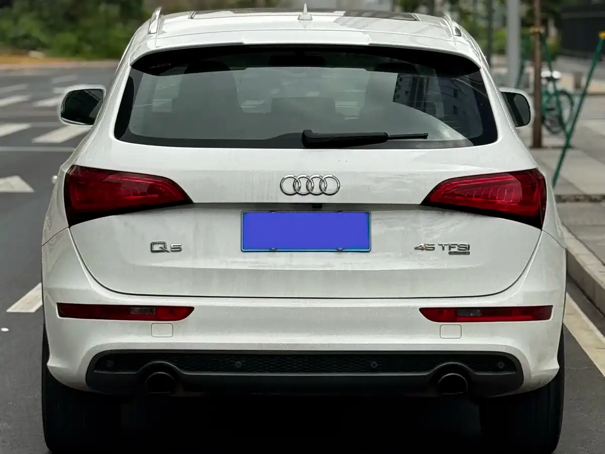 Audi Q5 (Import) 2013 45 TFSI quattro Sport фото 12