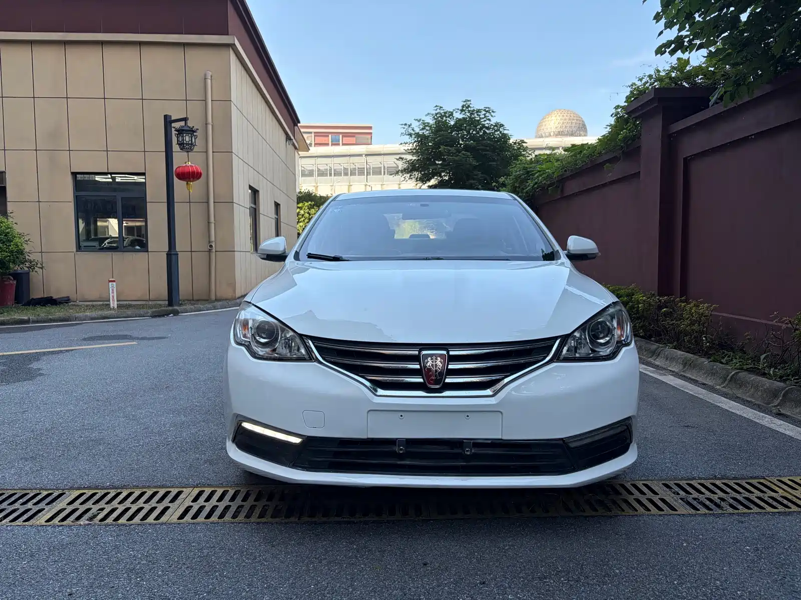 Фото 2 - Roewe 360