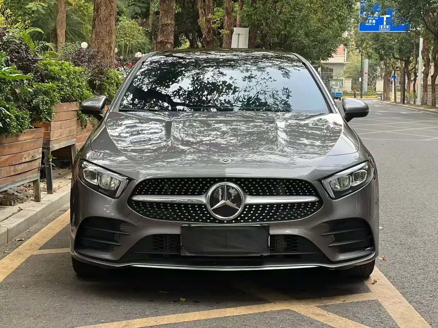 Mercedes-Benz A-Class 2022 Facelift A 200 L Sport Sedan Dynamic фото 3