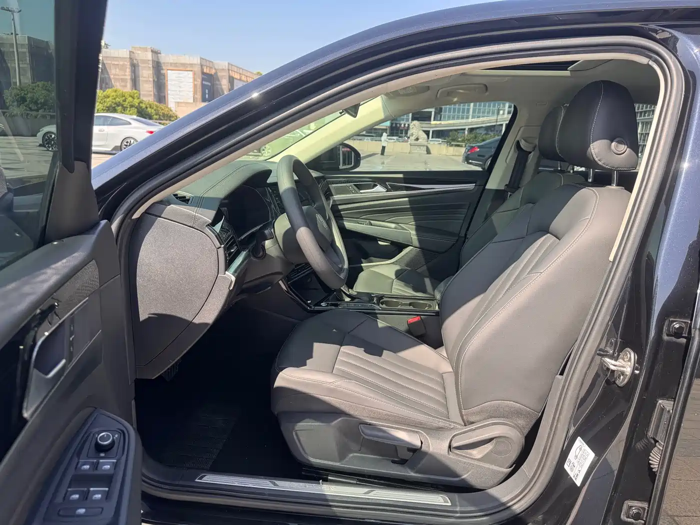 Volkswagen Passat New Energy 2023 430PHEV Hybrid Elite фото 9