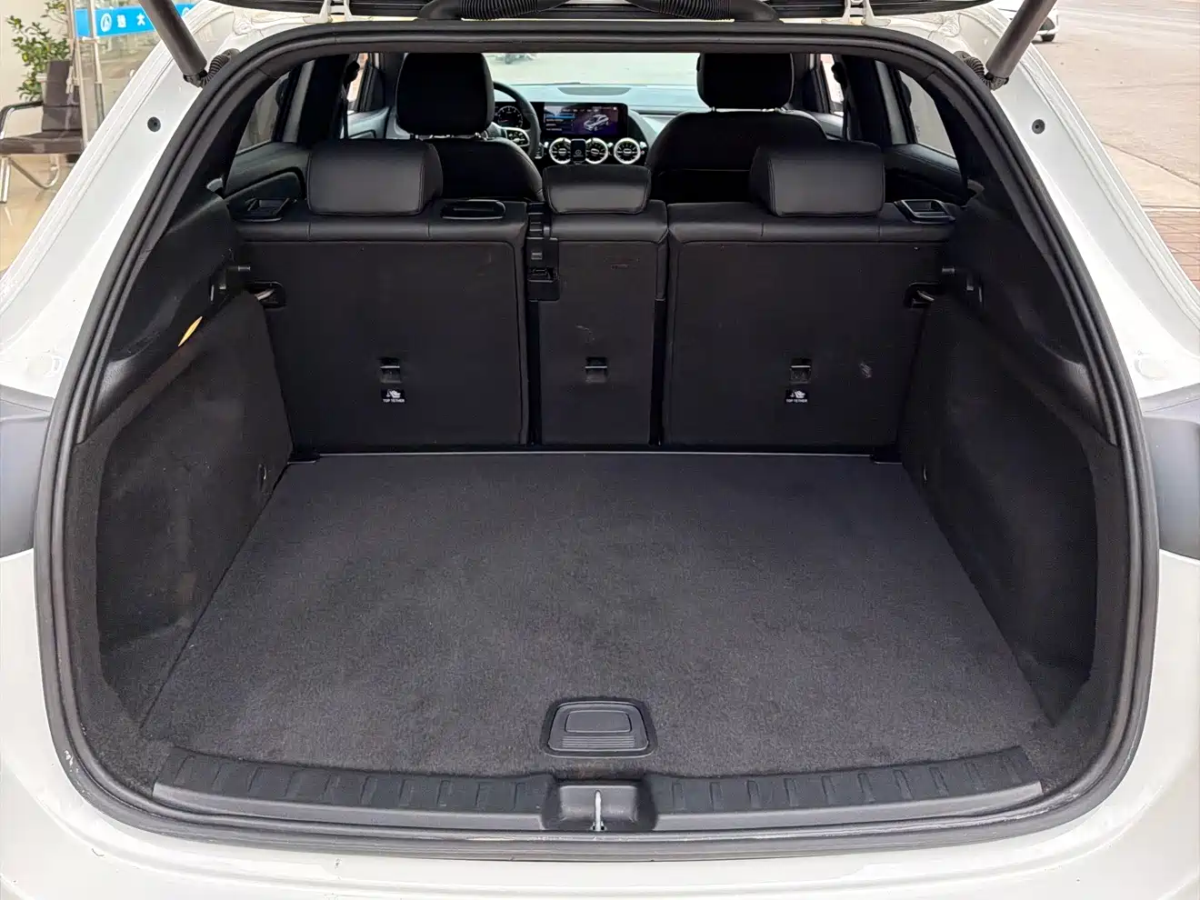 Mercedes-Benz GLA 2022 Facelift GLA 200 фото 17