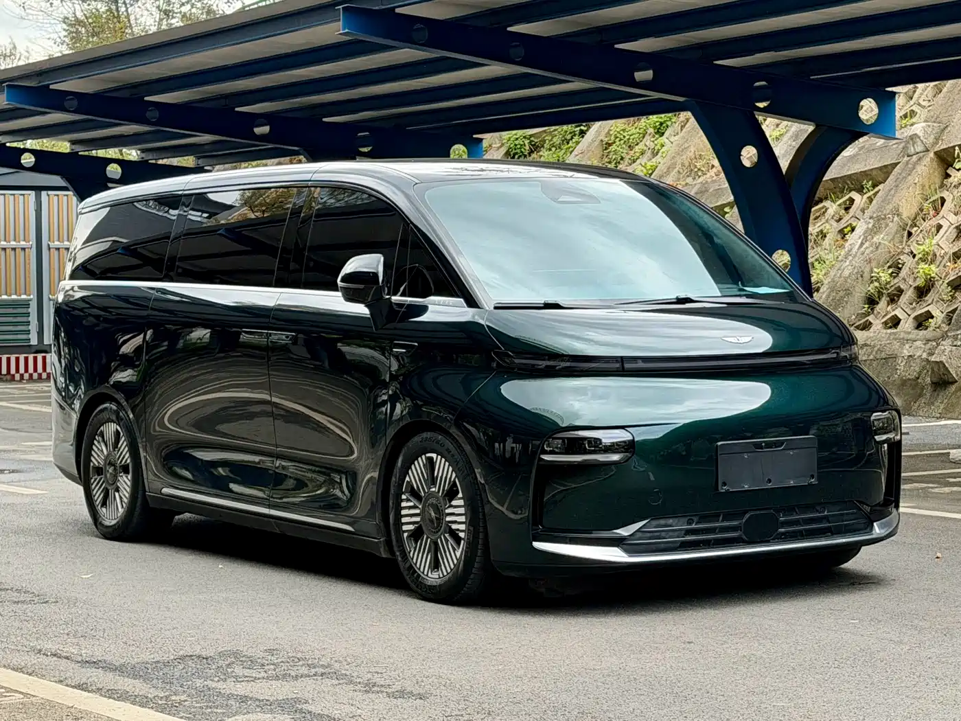 GEELY GALAXY WING TRUE L380