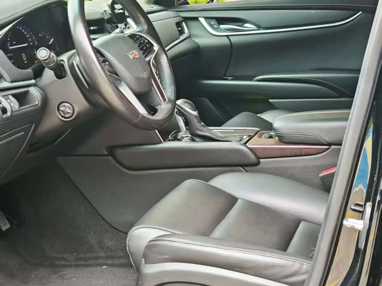Cadillac XTS 2019 2018 28T Technology