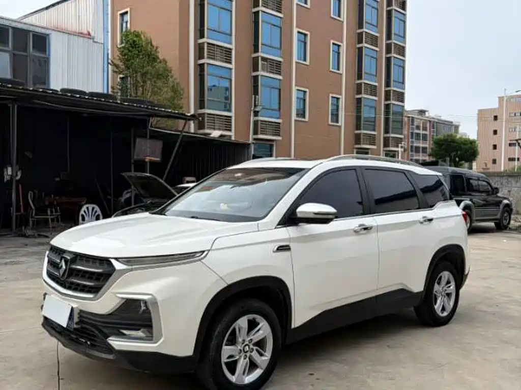 Baojun 530 2018 2018 1.5T DCT Luxury (China V)