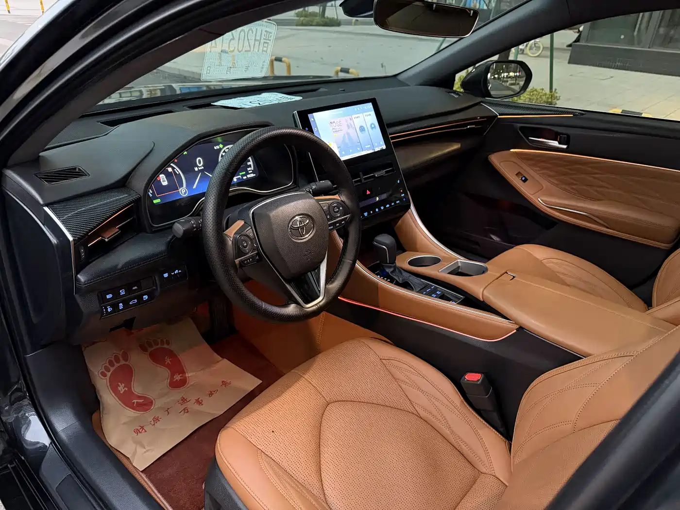 Toyota Avalon 2022 Hybrid 2.5L XLE Premium Edition фото 14