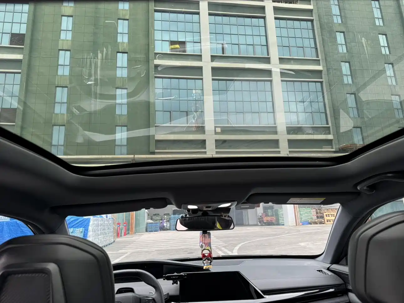 CHANGAN UNI-V