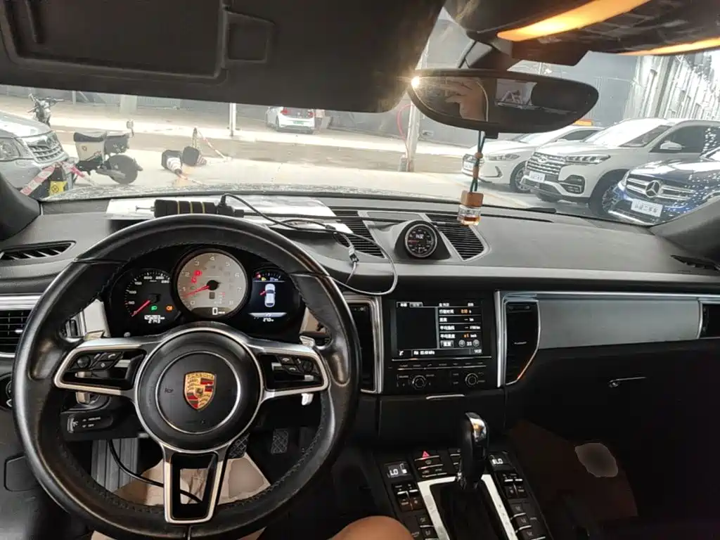 Porsche Macan 2014 2014 Macan S 3.0T