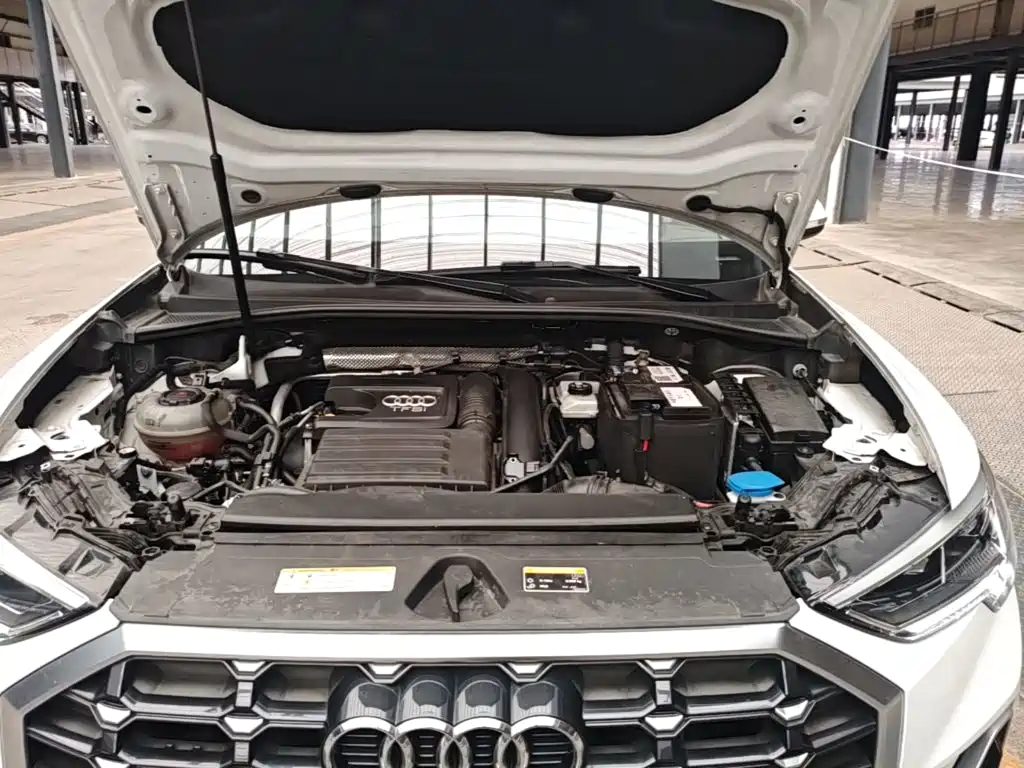 Фото 20 - Audi Q3