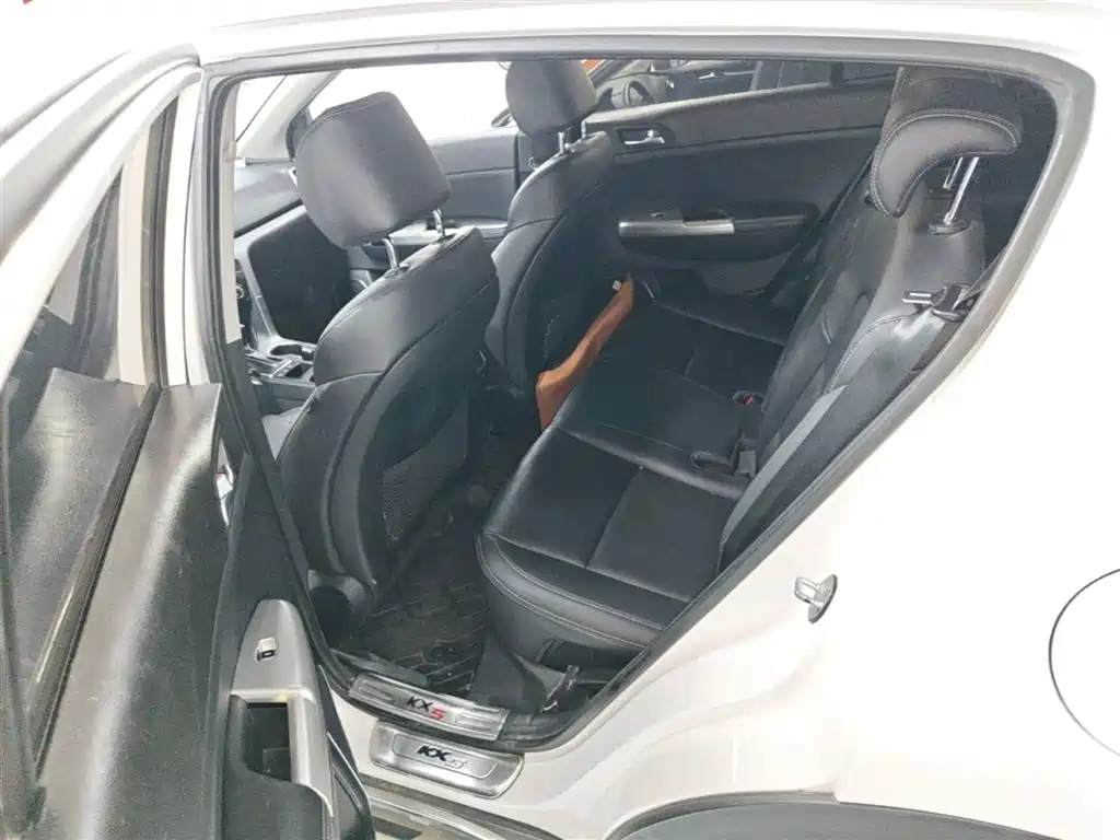 Kia KX5 2016 Model 2.0L Automatic 2WD GLS фото 17