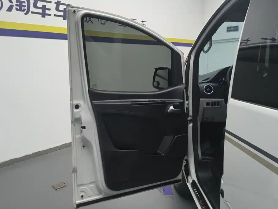 Фото 7 - JAC Refine M3