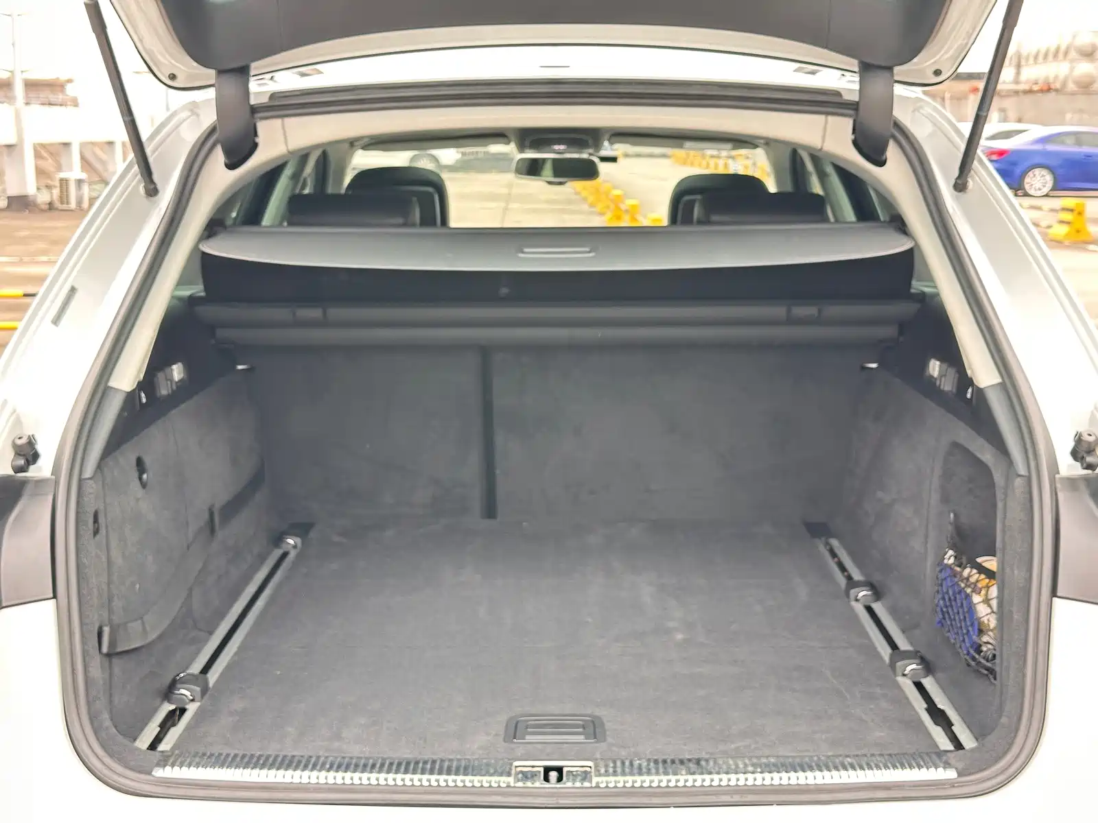 Фото 28 - Audi A6 (Import)