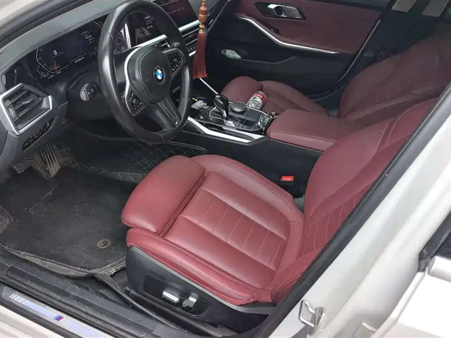 BMW 3 Series 2021 320Li M Sport Package фото 9