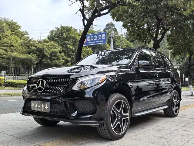 MERCEDES-BENZ GLE AMG