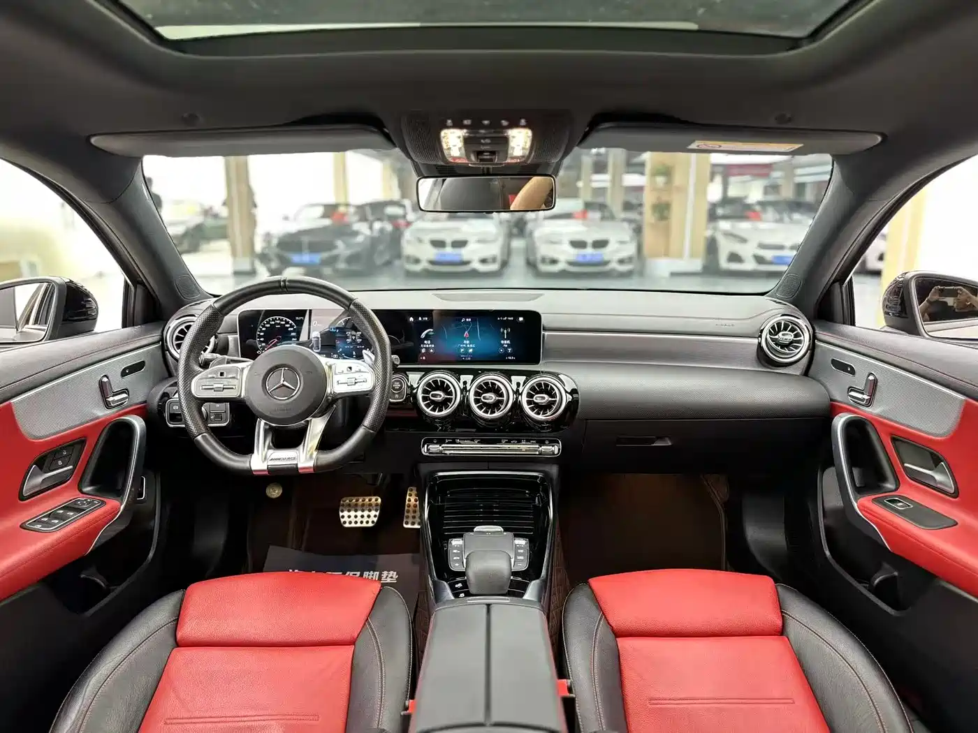 Mercedes-Benz A-Class AMG 2019 AMG A 35 L 4MATIC фото 5