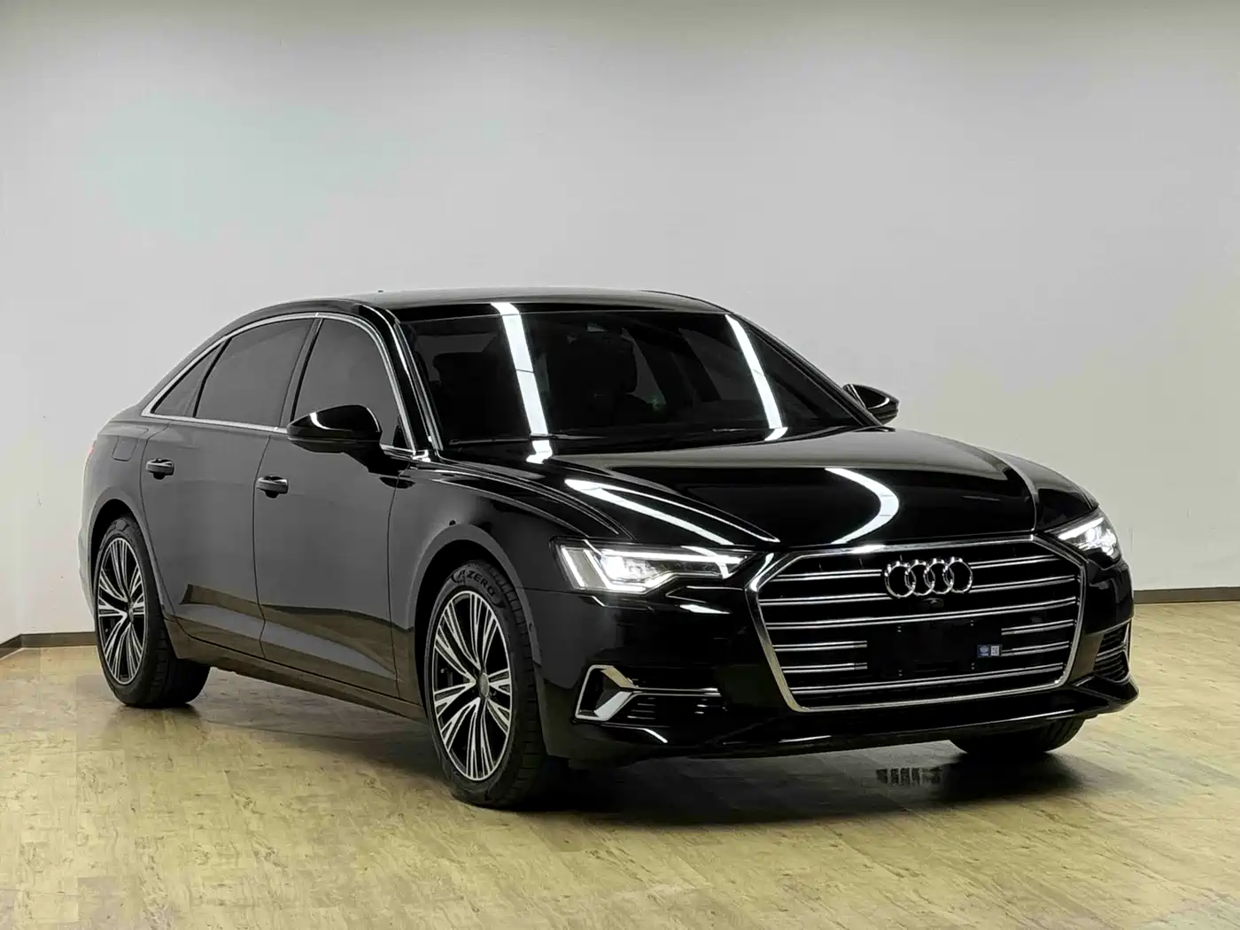 Audi A6L 2024 45 TFSI Premium Elegance фото 2