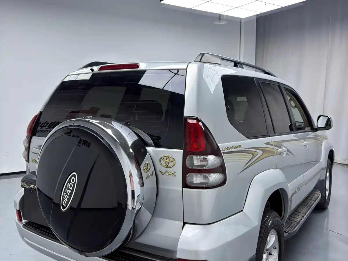 Фото 5 - Toyota Prado