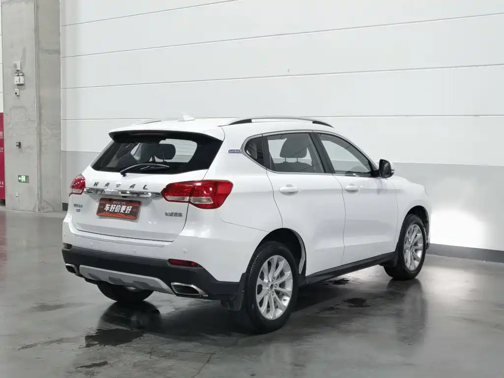 Фото 2 - Haval H2