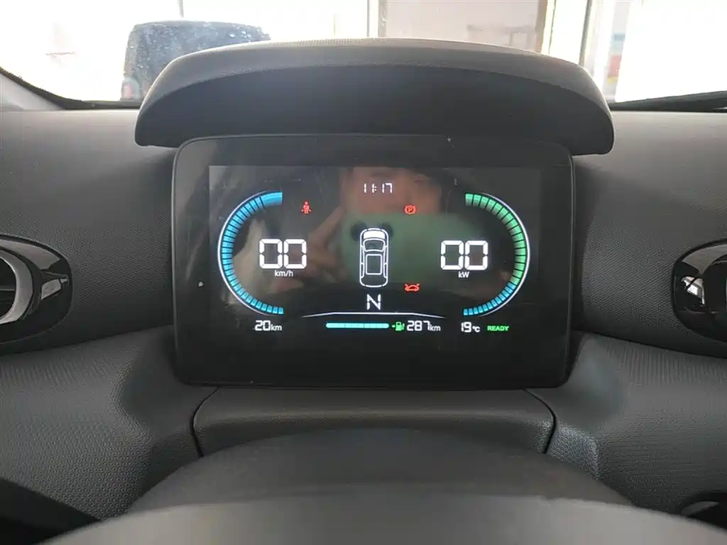 ZERO-RUNNING CAR ZERO RUN T03