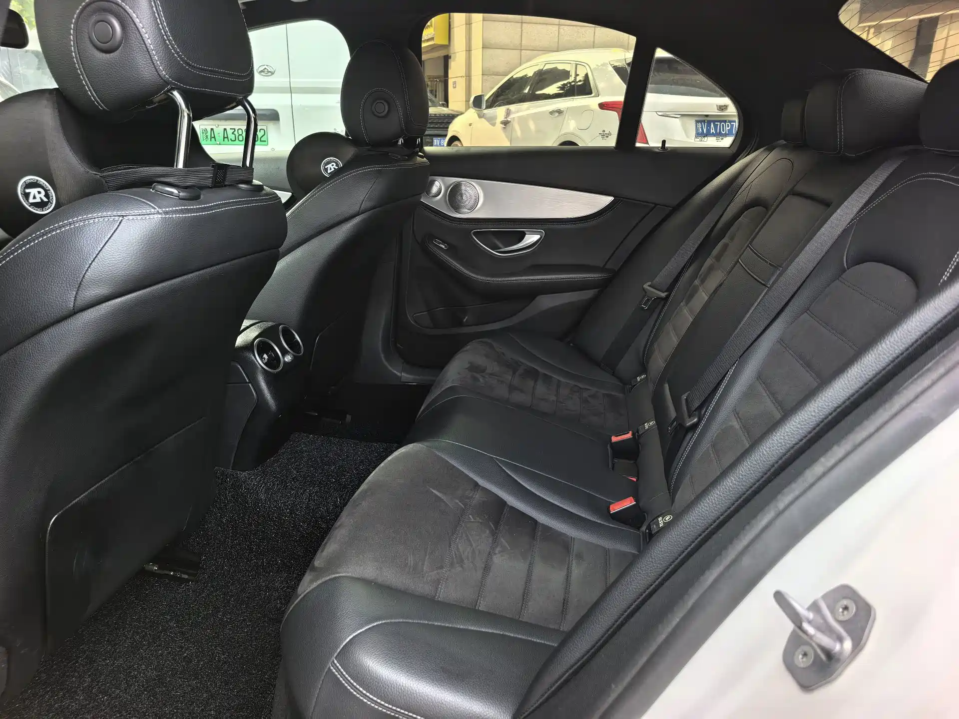 Фото 6 - Mercedes-Benz C-Class