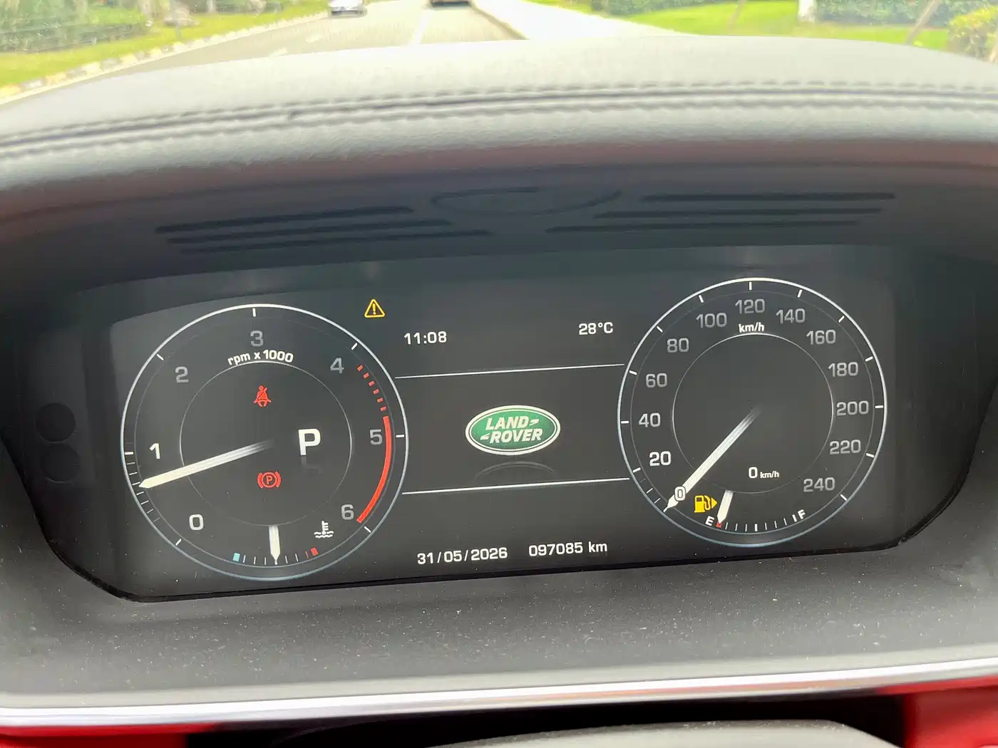 Land Rover Range Rover 2015 3.0 TDV6 Vogue фото 19