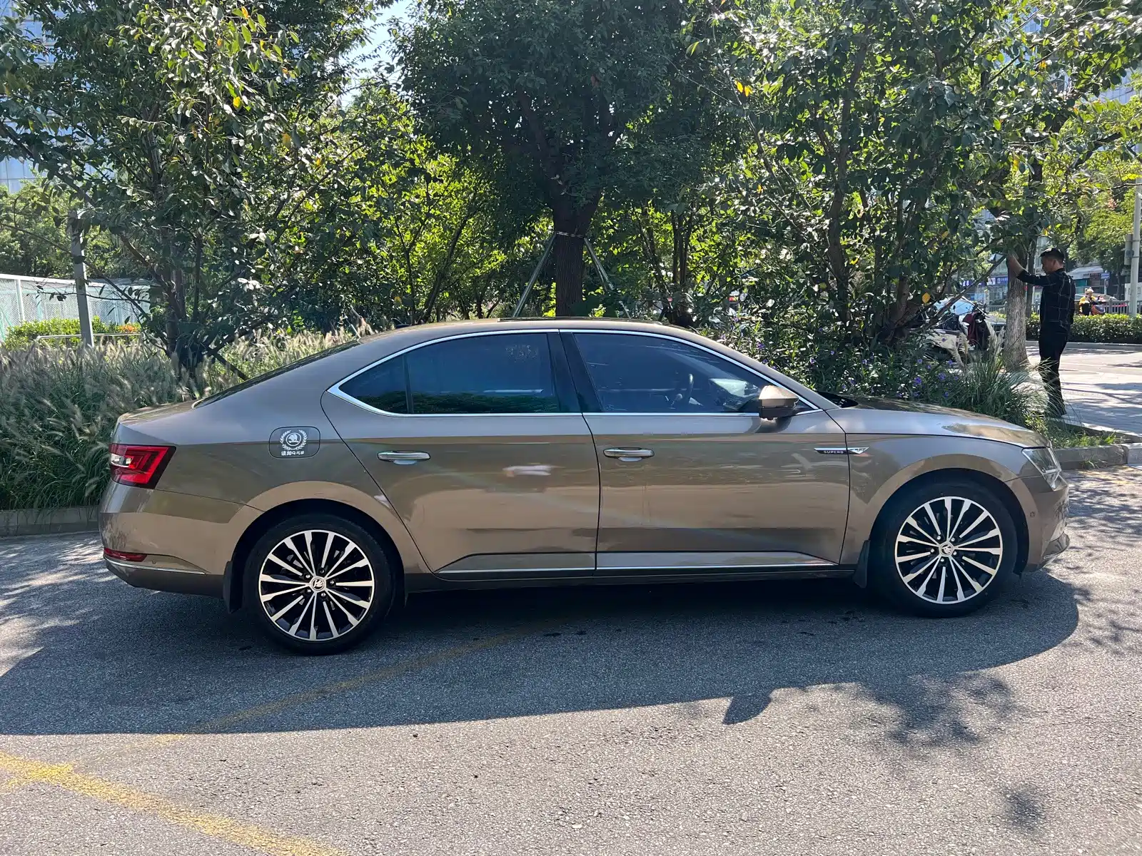 Photo 4 - Škoda Superb