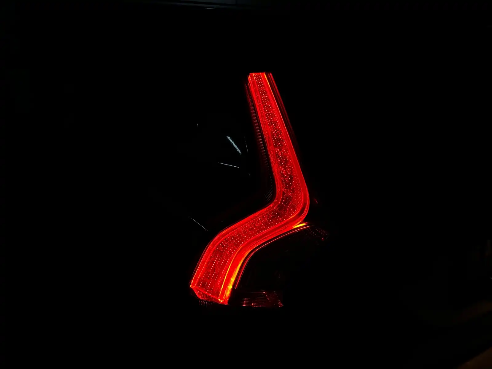 Фото 26 - Volvo V60