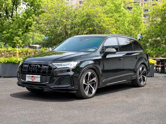  Audi Audi SQ7 2024 4.0 TFSI Dark Knight Edition