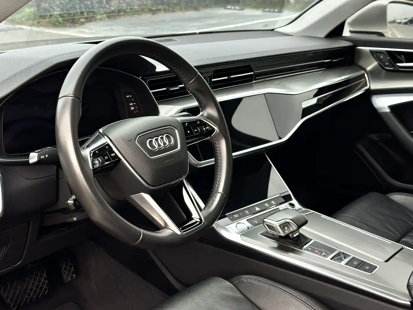 Audi A6L 2019 40 TFSI Luxury Elegance фото 11