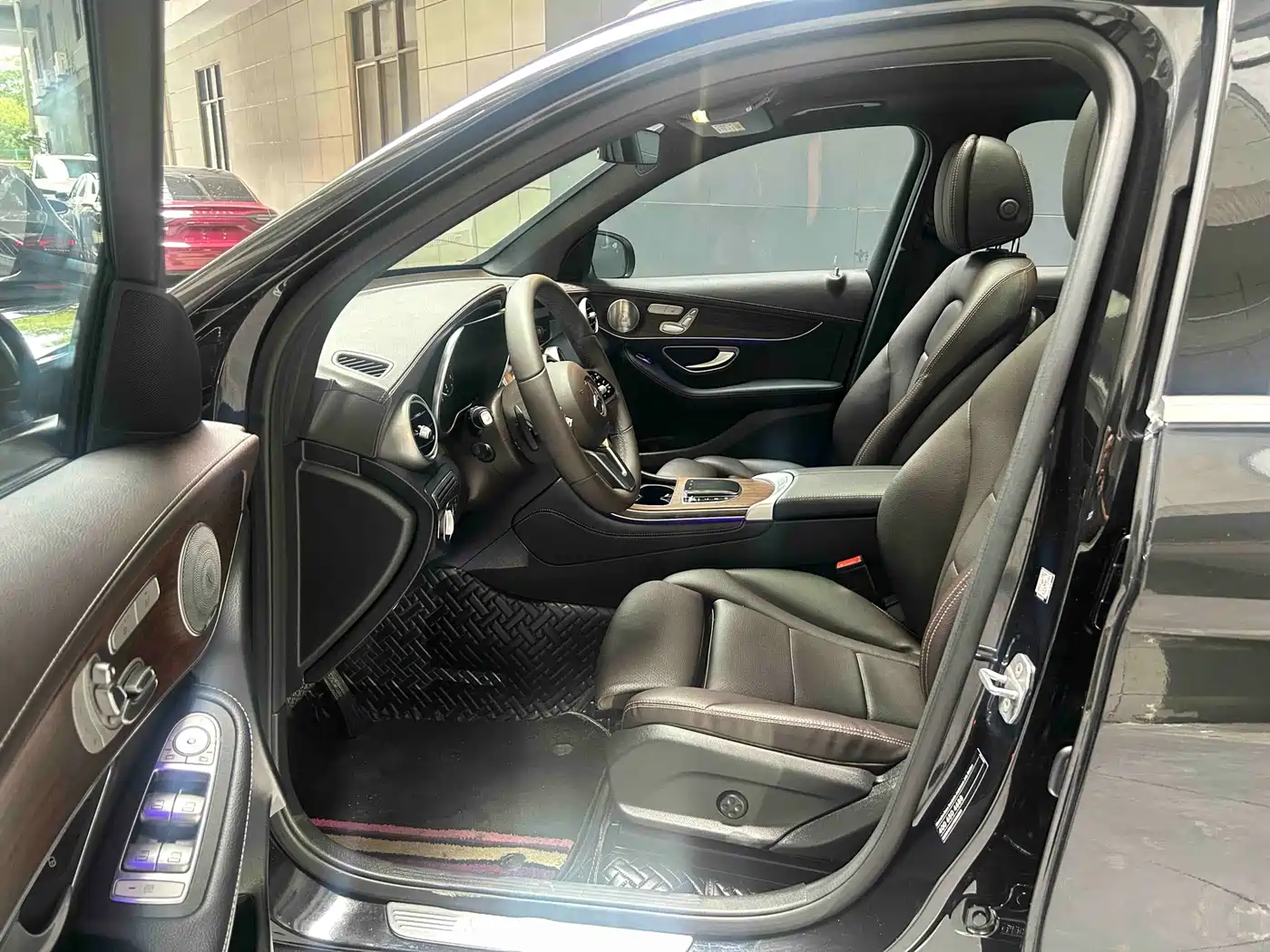 Mercedes-Benz GLC 2021 GLC 300 L 4MATIC Sporty фото 13