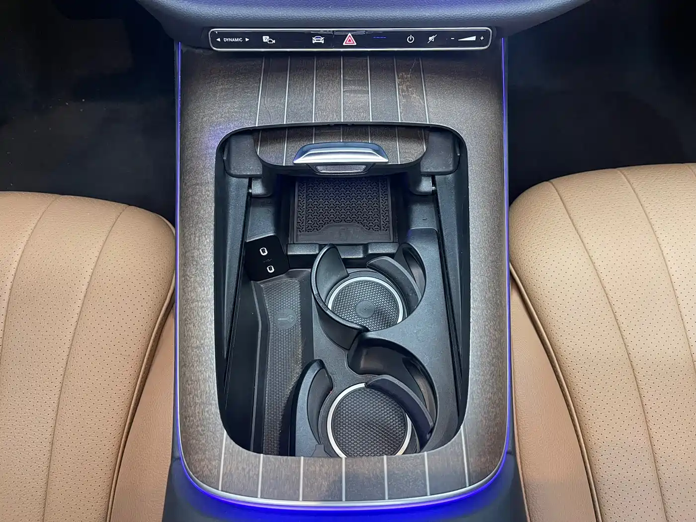 Mercedes-Benz E-Class 2024 Model E 300 L Luxury фото 18