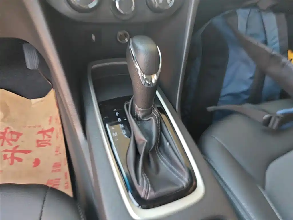 Chevrolet Cavalier 2019 320 Automatic Joy Edition фото 14
