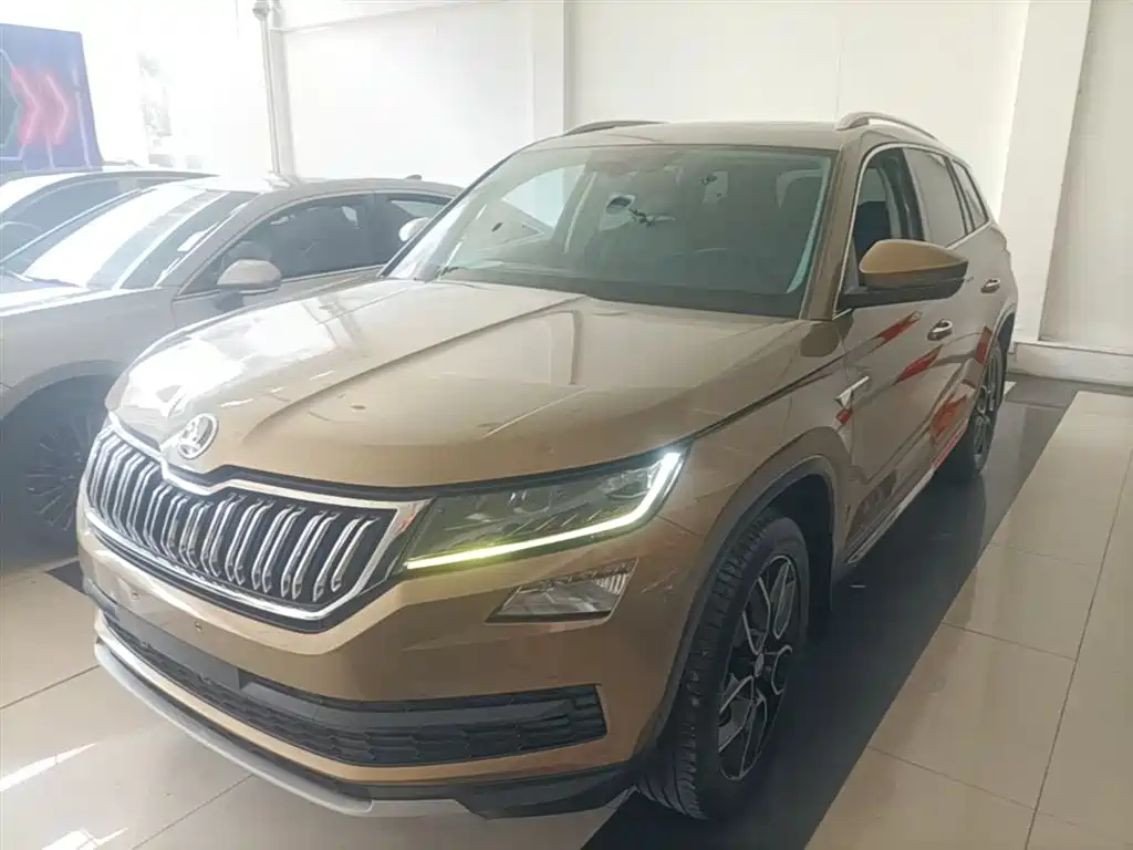 Škoda Kodiaq 2017 TSI330 7-seater 2WD Luxury Edition фото 2