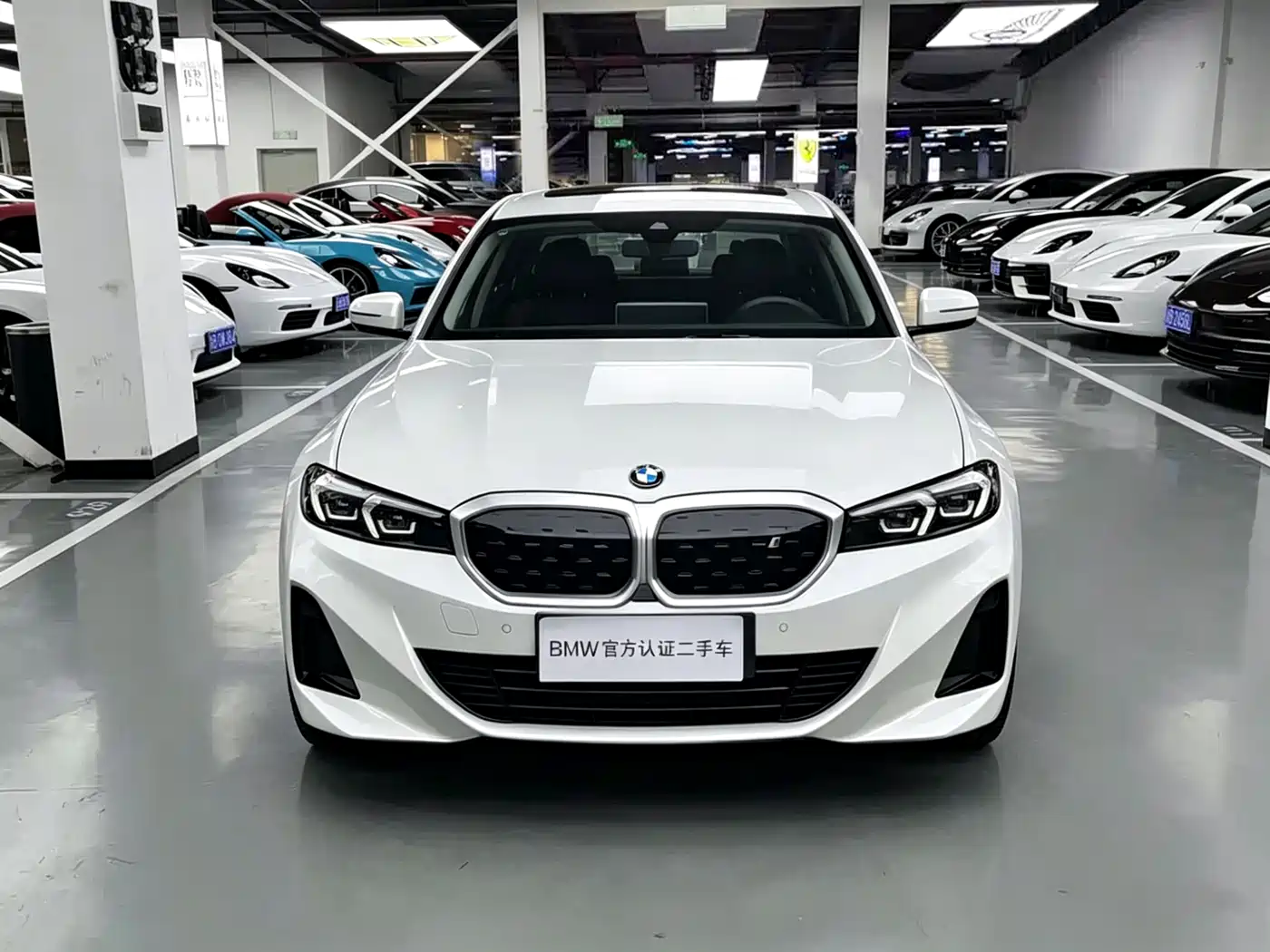 BMW i3 2022 eDrive 35 L фото 3