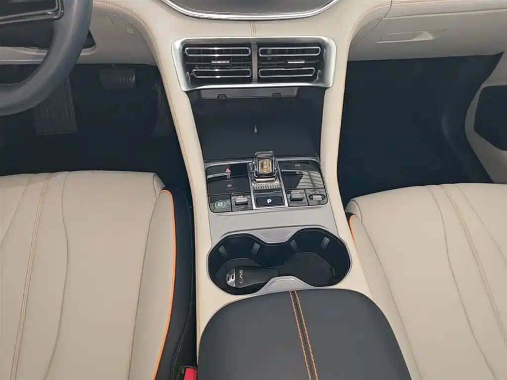 BYD Song PLUS PHEV 2023 Champion Edition EV 520KM Luxury фото 14