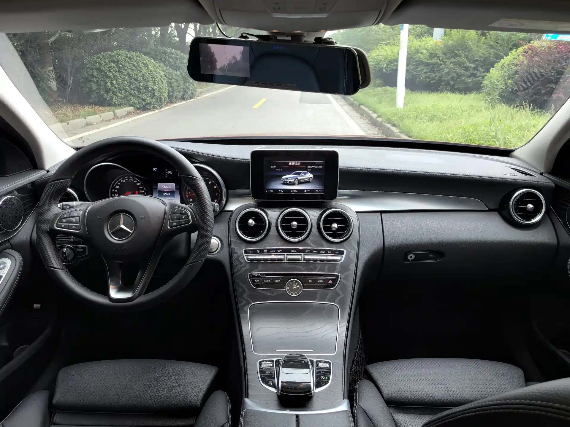 Фото 12 - Mercedes-Benz C-Class
