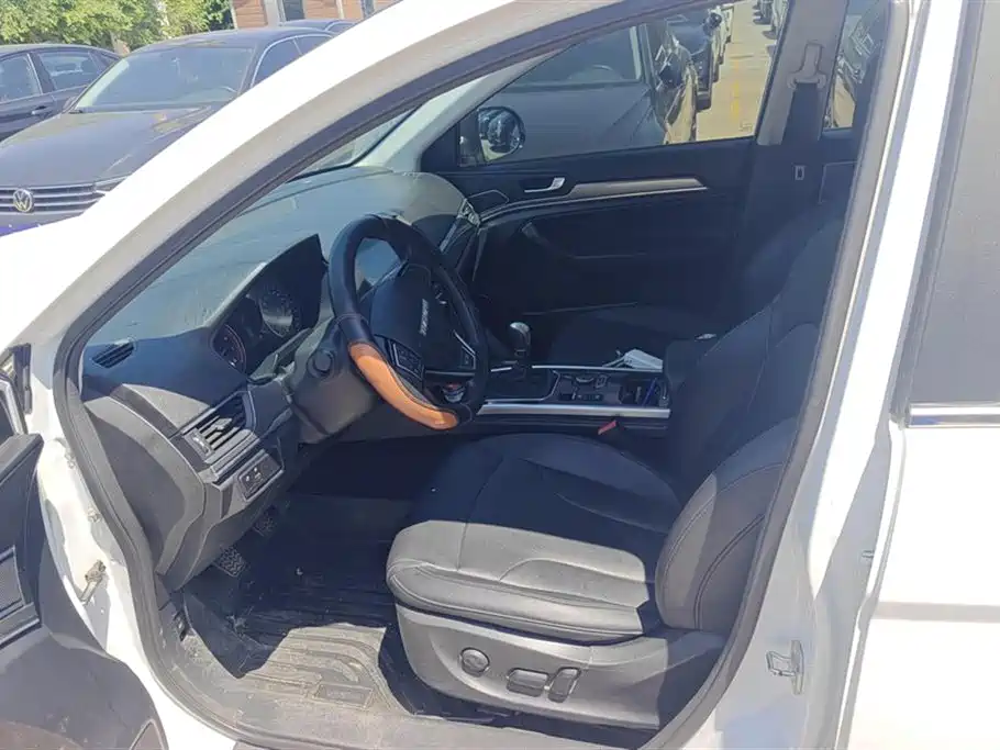 Haval H6 2018 Red Label Sport 1.5T Manual 2WD Elite фото 9