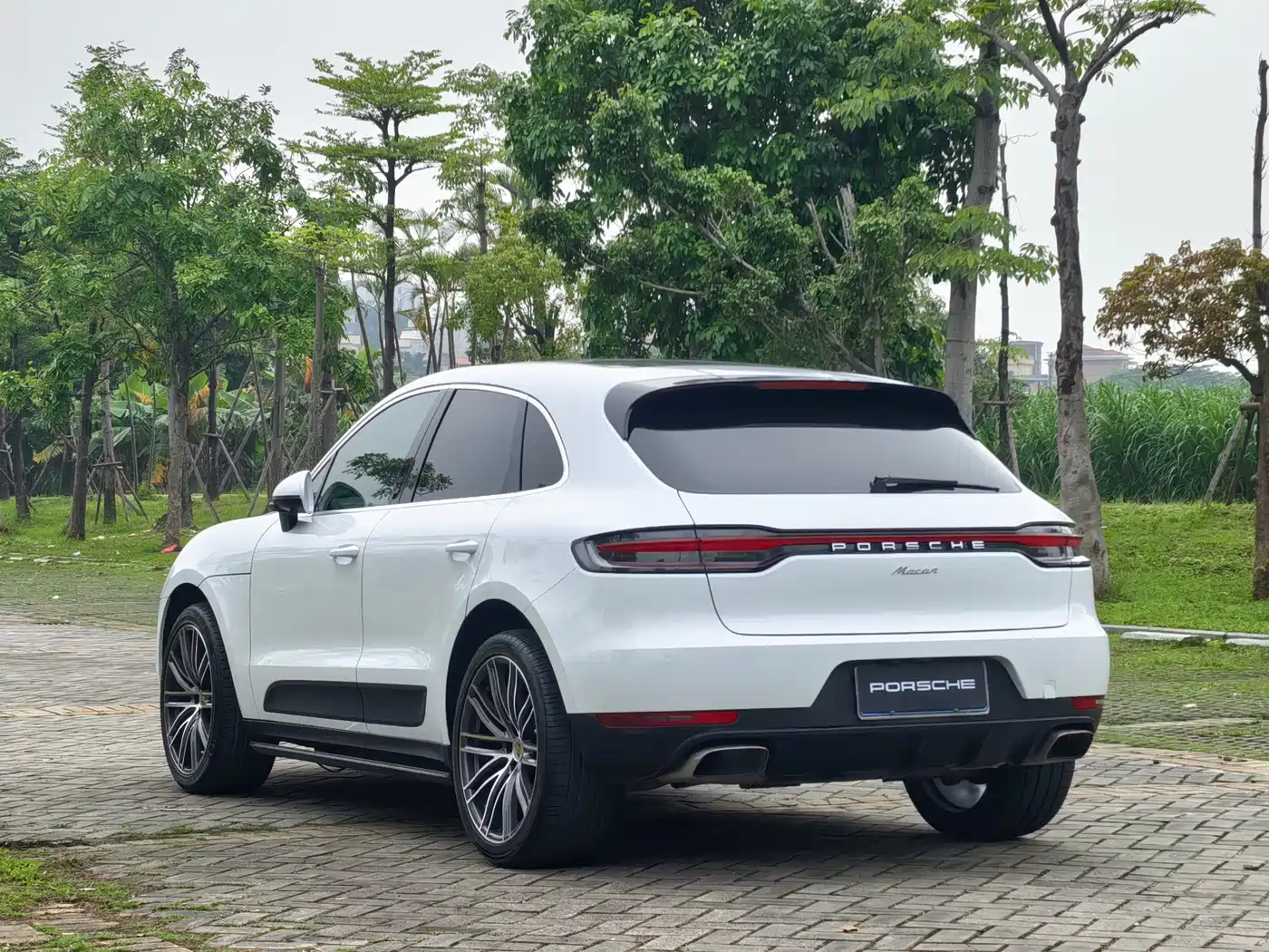 Porsche Macan 2018 Macan 2.0T фото 7