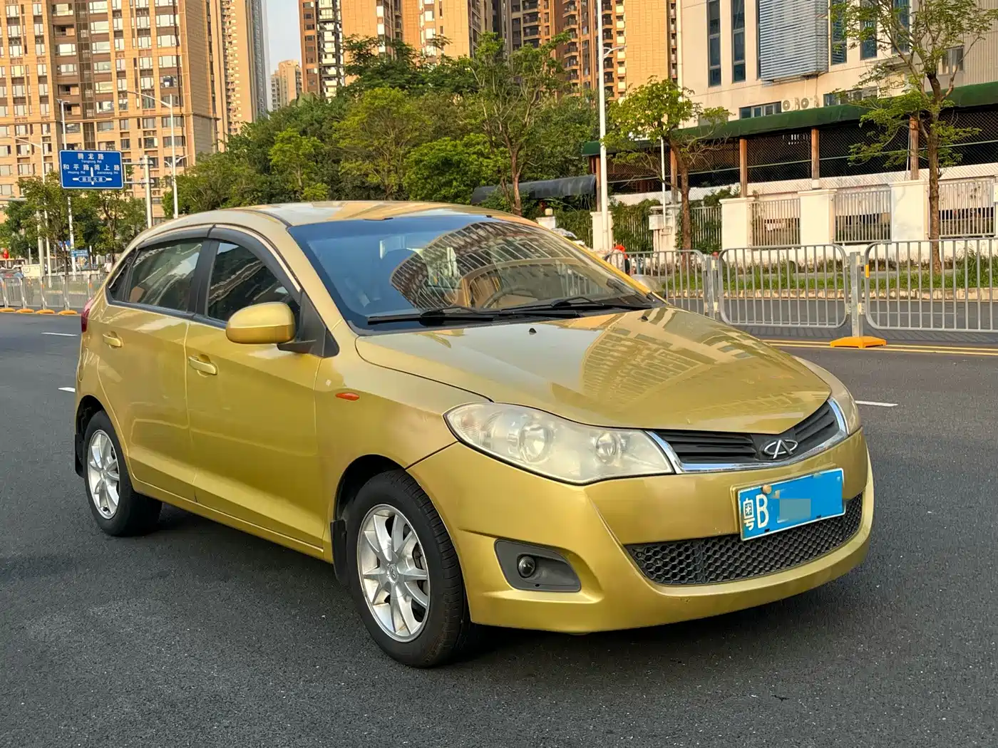 Chery Fengyun 2 2012 2010 Hatchback 1.5L Progressive