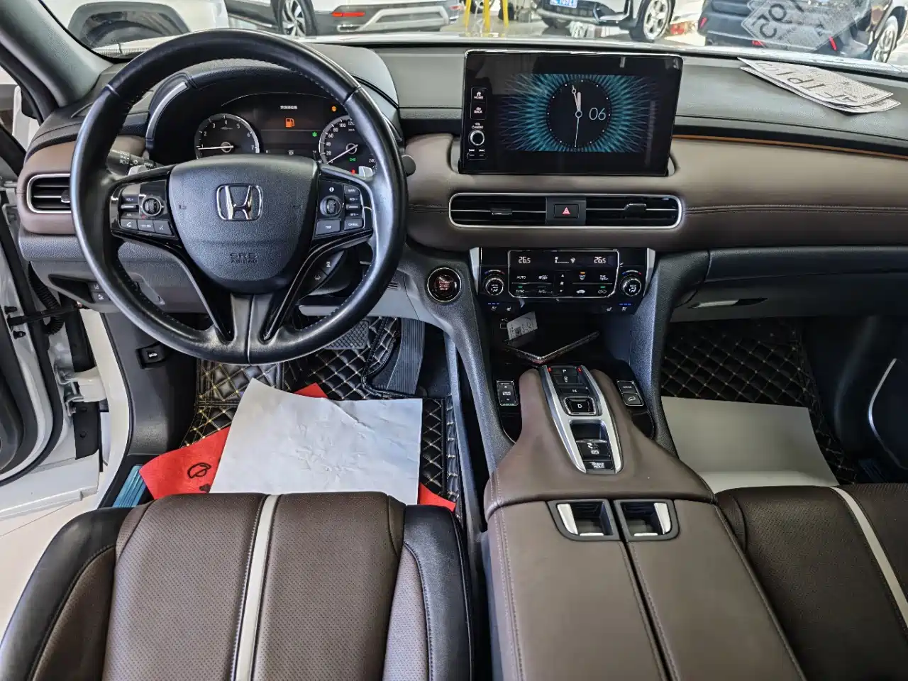 Фото 5 - Honda UR-V