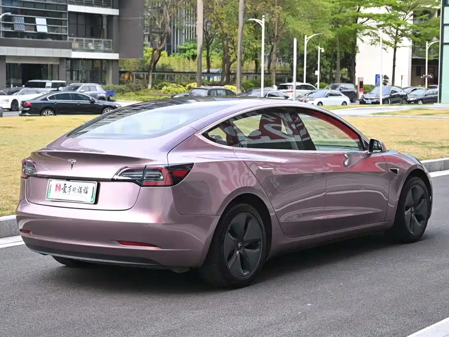 TESLA MODEL 3 (IMPORTED)