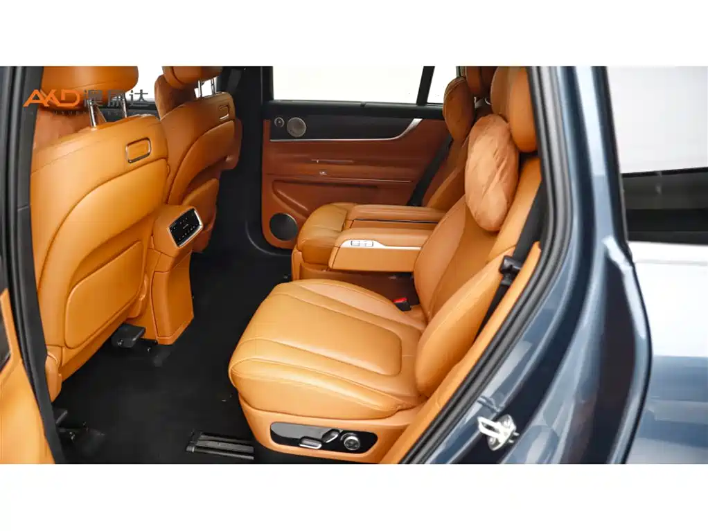 AITO Wenjie AITO M9 2024 Extended Range Ultra 42kWh 6-Seater фото 7
